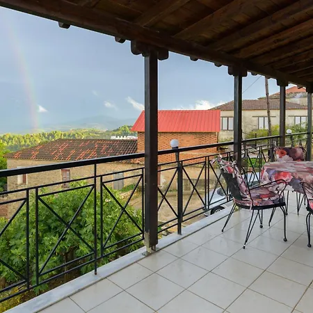 Villa Villa-τo Petrino *