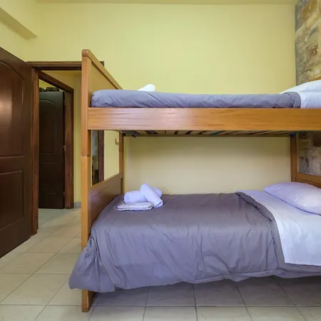 Villa-τo Petrino Villa