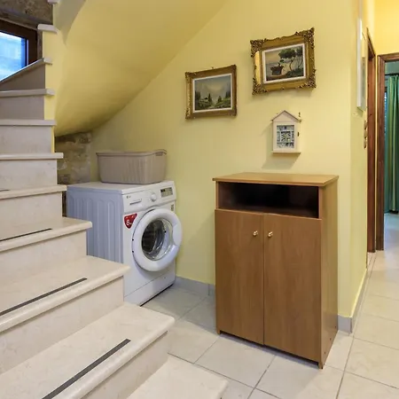 Villa-τo Petrino Krionérion