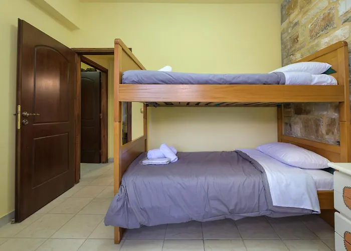 Villa-τo Petrino Villa